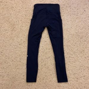 Lululemon Fast and Free 25” Tight Navy Size 2